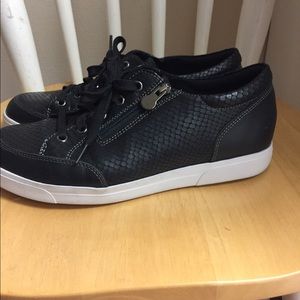 Womens Munro 9 1/2 W